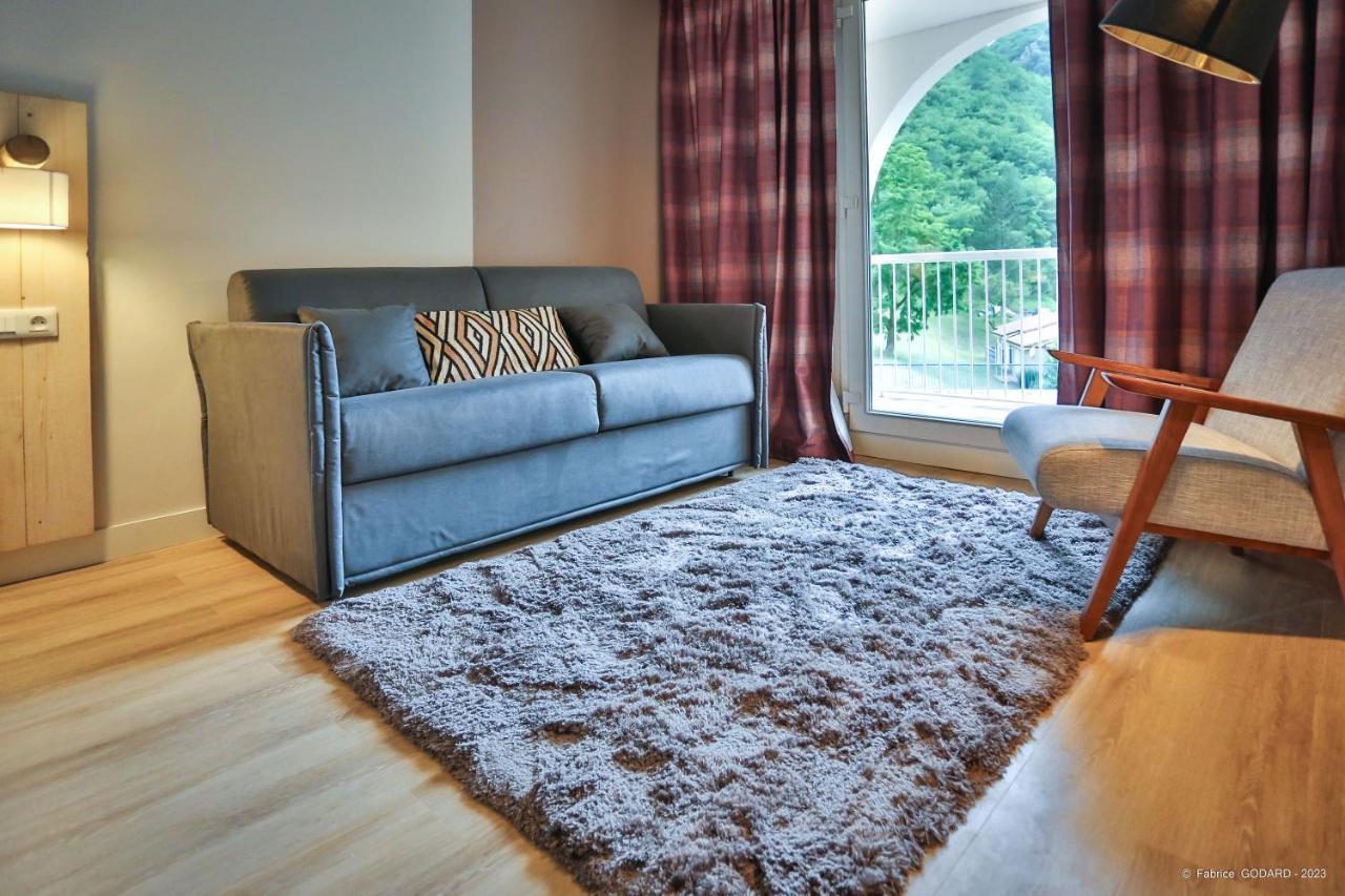 Hotel Le Refuge Des Sources Digne-les-Bains ภายนอก รูปภาพ