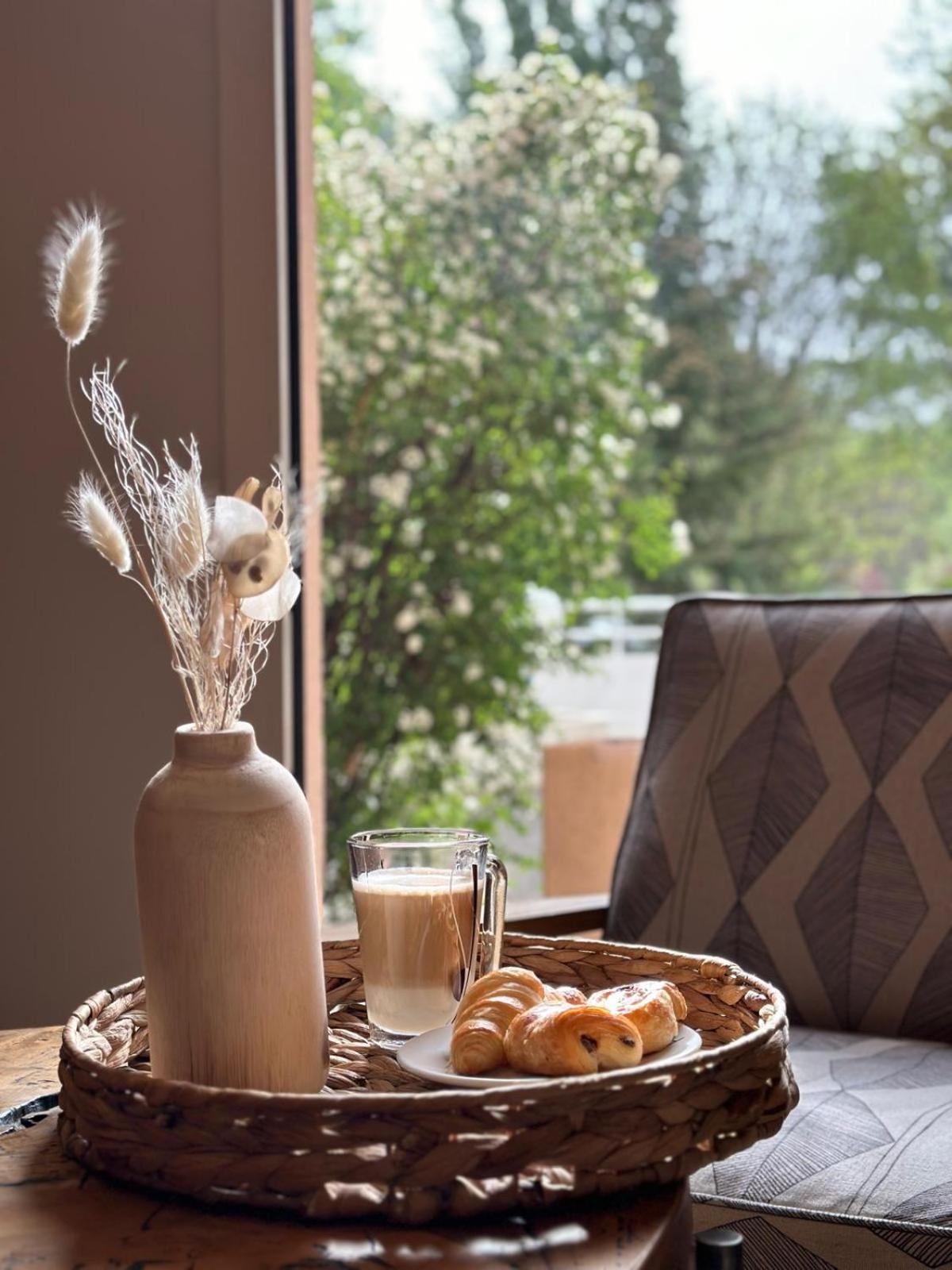 Hotel Le Refuge Des Sources Digne-les-Bains ภายนอก รูปภาพ